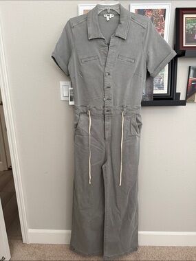 PAIGE Gray Short-Sleeve Button-Front Jumpsuit with Drawstring